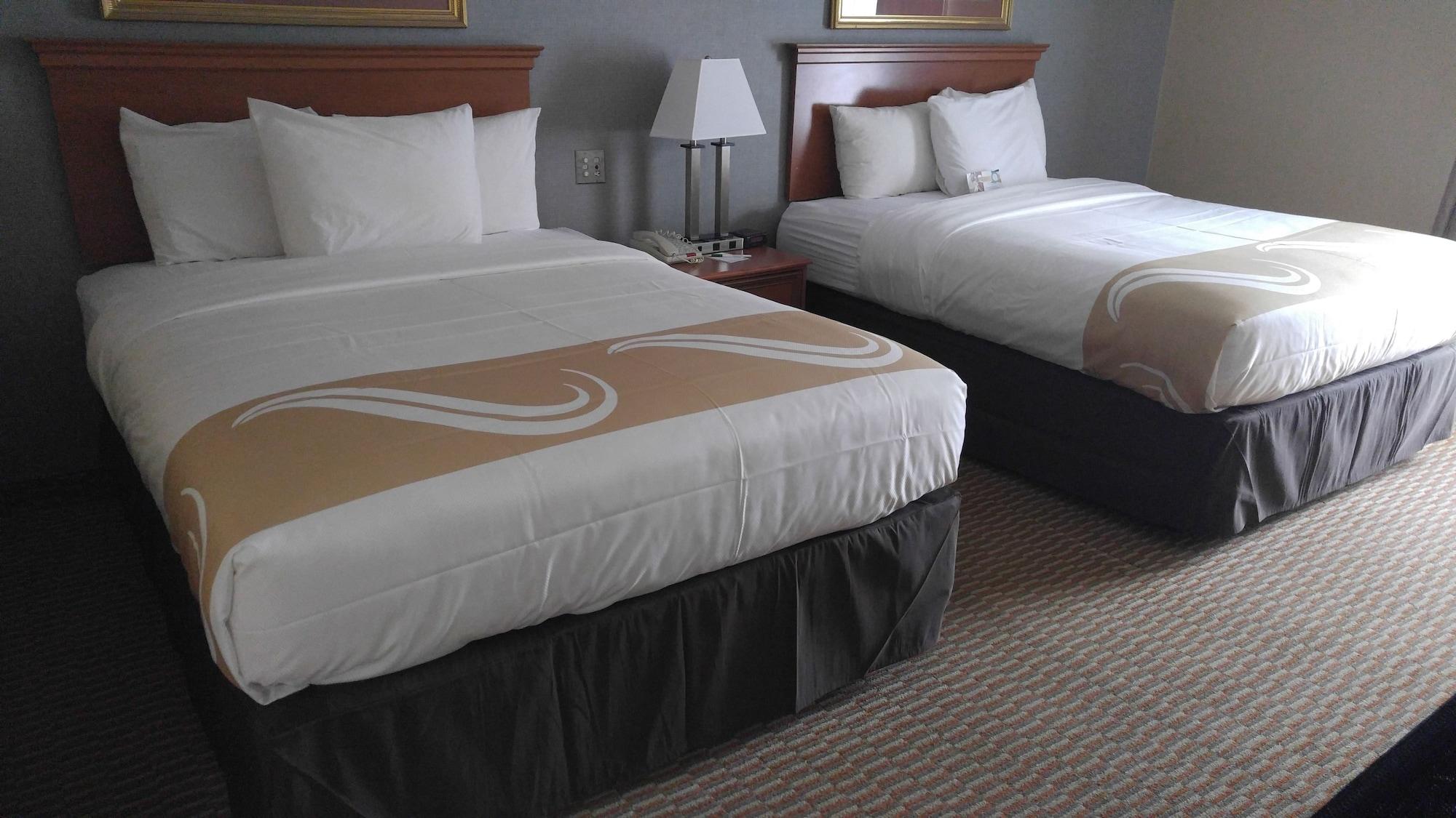 Quality Inn Westfield - Springfield Екстериор снимка