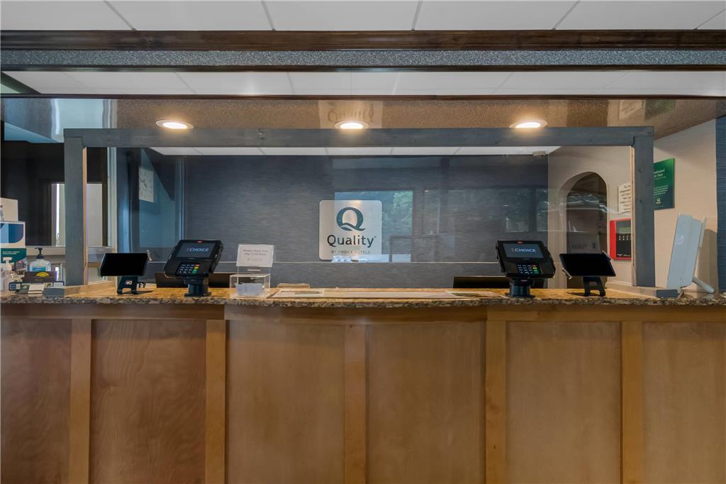 Quality Inn Westfield - Springfield Интериор снимка