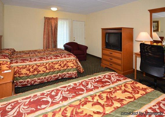 Quality Inn Westfield - Springfield Стая снимка